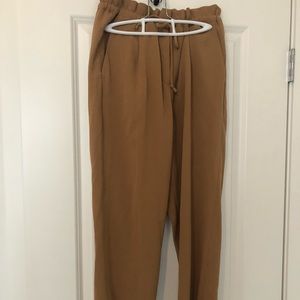 Aritzia Wilfred Kari pant, size small